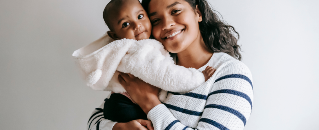 A importância de aparecer nas fotos junto com o bebê (e fugir da autocrítica)